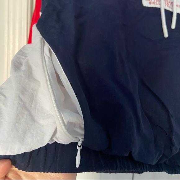 Fila Lightweight Windbreaker Quarter Zip - Picture 2 of 4